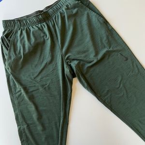 Nike Yoga Dri-Fit Pants - Mens Size Medium - Sequoia Green Color